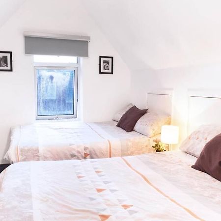 Apartment Up To 9 Close To Centre, Big Tv And Wifi Cardiff Eksteriør bilde
