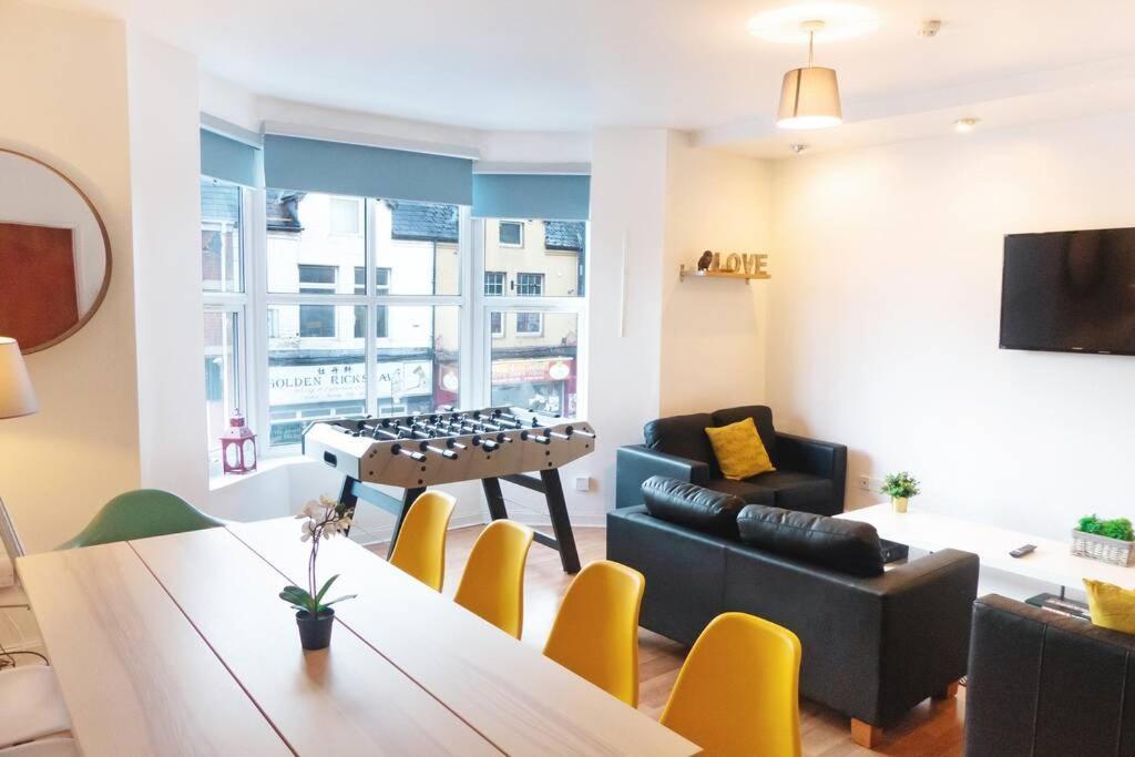 Apartment Up To 9 Close To Centre, Big Tv And Wifi Cardiff Eksteriør bilde